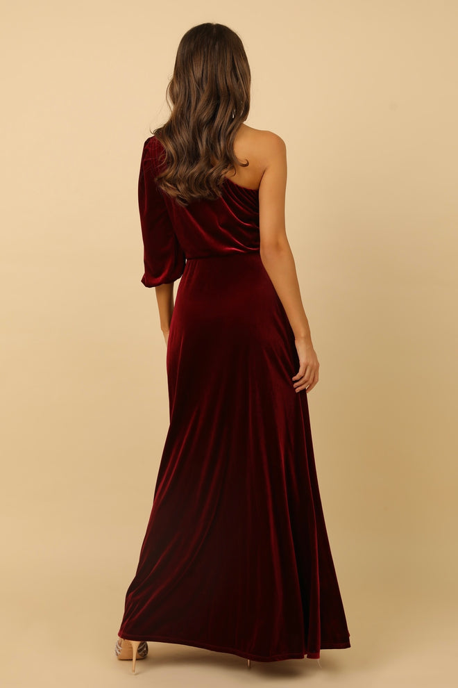 bridesmaid dress, bridesmaid gown, dress women formal, formal evening gown, long gown, gown women, evening gown, evening dress, wedding guest dress, velvet gown, fall dress, women velvet dress, dress velvet, dress women