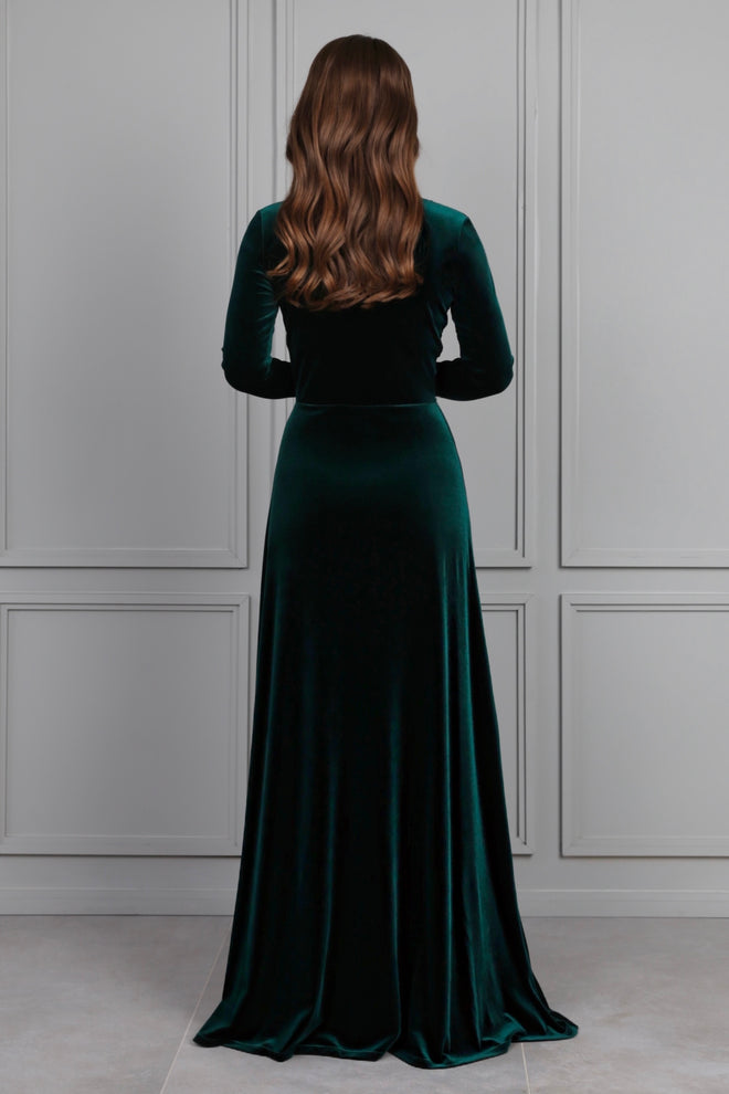 bridesmaid dress, bridesmaid gown, dress women formal, formal evening gown, long gown, gown women, evening gown, evening dress, wedding guest dress, velvet gown, fall dress, women velvet dress, dress velvet, dress women