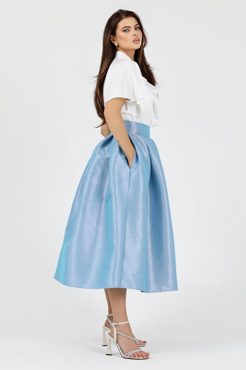 carolina herrera taffeta skirt, women skirt, formal skirt, taffeta skirt, ball skirt, skirt with pockets, classic skirt, light blue skirt