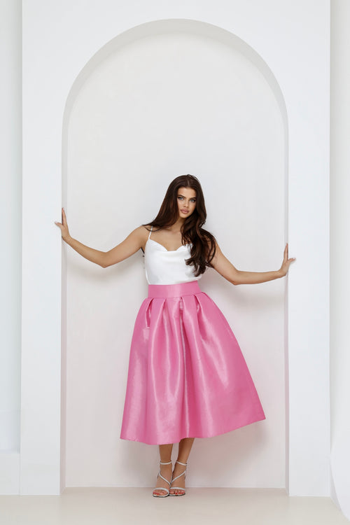 carolina herrera taffeta skirt, women skirt, formal skirt, taffeta skirt, ball skirt, skirt with pockets, classic skirt, light pink skirt